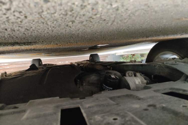 Used Buick GL8 2021 ES Landtrek 653T Comfort Edition Chassis Front