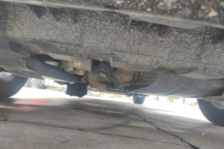 Used Buick GL8 2021 Land Cruiser Executive Class 652T Comfort Model Chassis Front