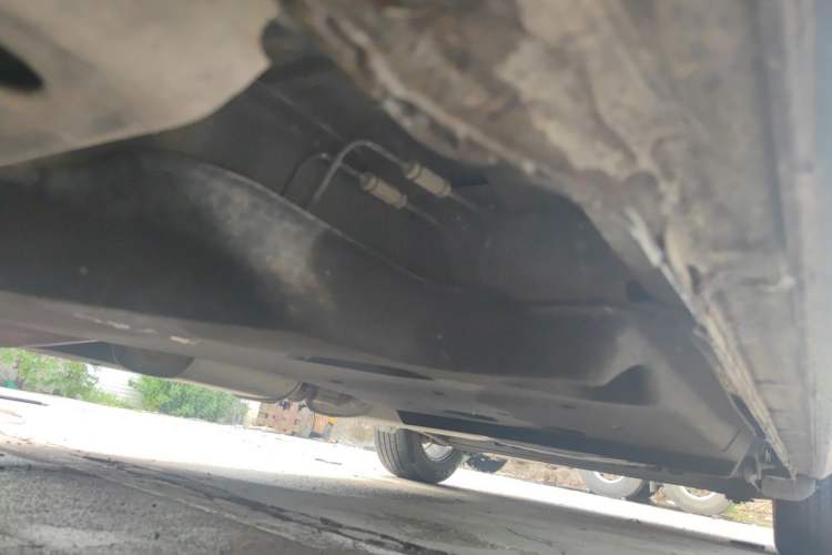 Used Buick GL8 2021 Land Cruiser Executive Class 652T Comfort Model Chassis Front Left