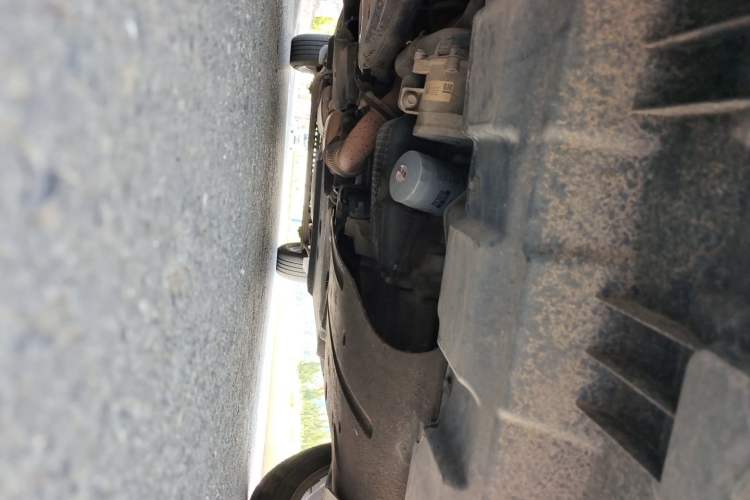 Used Buick GL8 2021 Land Cruiser Executive 652T Premium Model Chassis Front