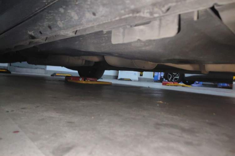 Used Buick GL8 2021 ES Landtrek 653T Smart Luxury Model Chassis Front Right