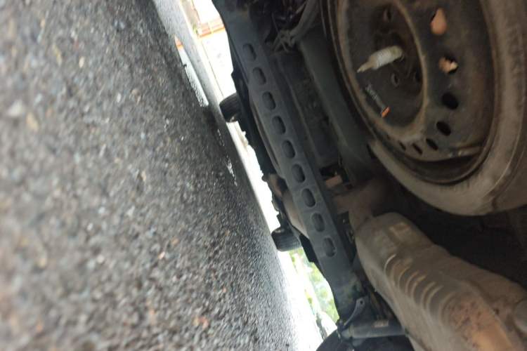 Used Buick GL8 2021 Land Cruiser Executive Class 652T Comfort Model Chassis Rear