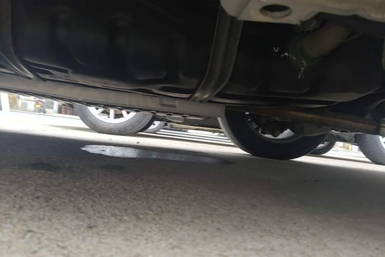 Used Buick GL8 2021 ES Landtrek 653T Comfort Edition Chassis Rear Left