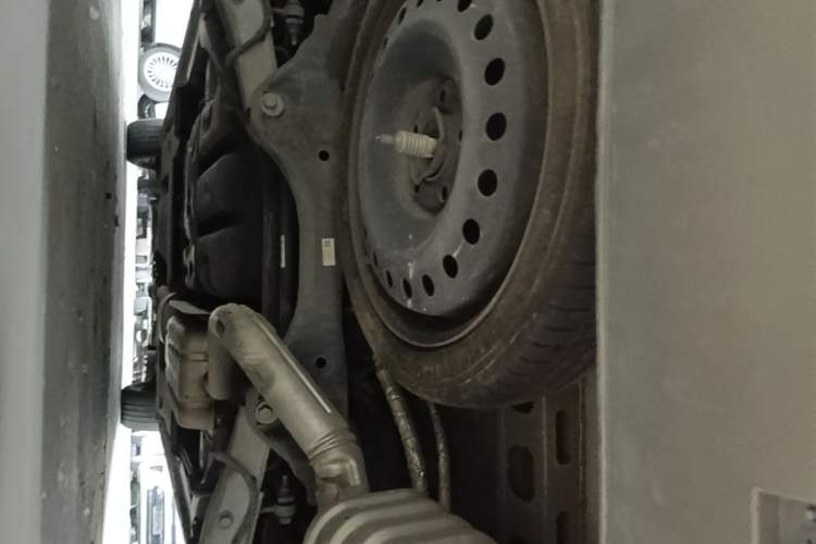 Used Buick GL8 2021 ES Landtrek 653T Comfort Edition Chassis Rear