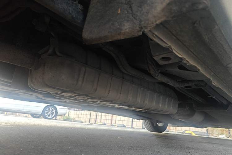 Used Buick GL8 2021 ES Landtrek 653T Comfort Edition Chassis Rear Right