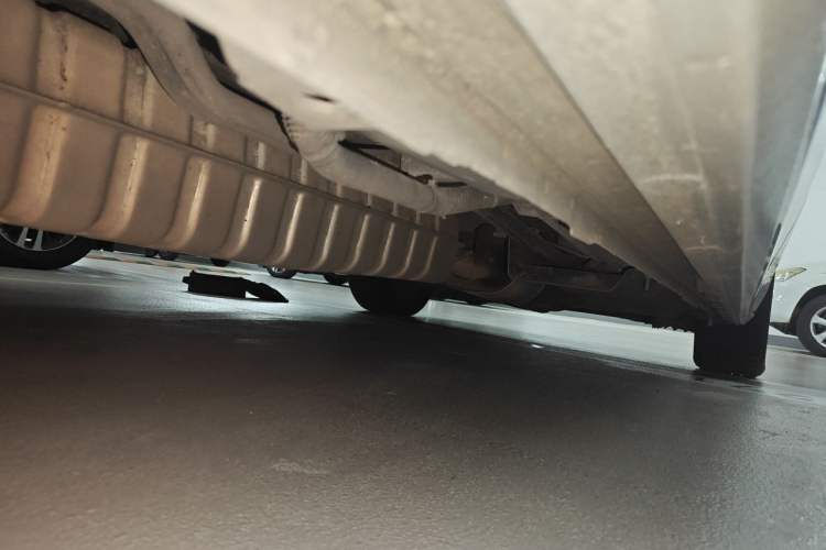 Used Buick GL8 2021 ES Landtrek 653T Comfort Edition Chassis Rear Right