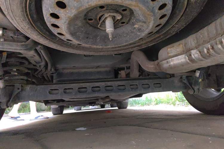 Used Buick GL8 2021 Land Cruiser Executive Class 652T Luxury Model Chassis Rear