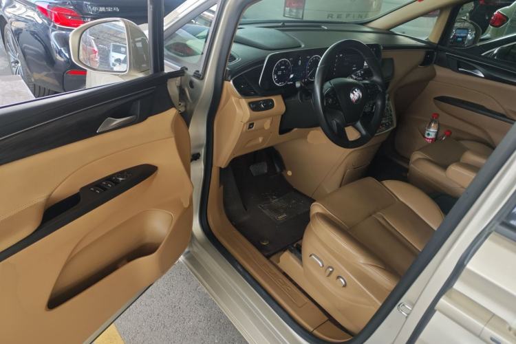 Used Buick GL8 2021 ES Land Cruiser 653T Luxury Edition Driver Seat