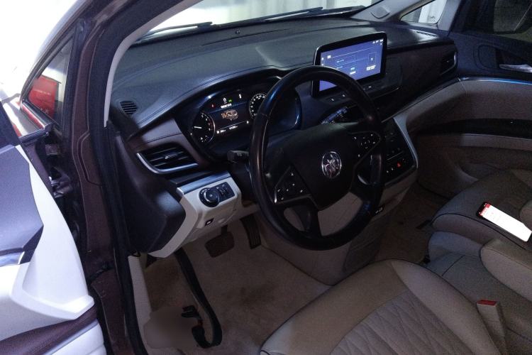 Used Buick GL8 2021 Land Cruiser Executive Class 652T Luxury Model Driver Seat