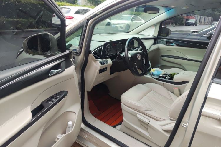 Used Buick GL8 2021 ES Landtrek 653T Comfort Edition Driver Seat