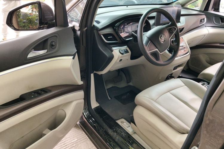 Used Buick GL8 2021 Land Cruiser Executive Class 652T Comfort Model Driver Seat