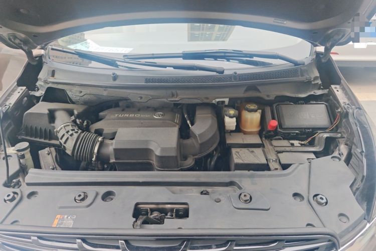 Used Buick GL8 2021 Land Cruiser Executive Class 652T Comfort Model Engine Bay