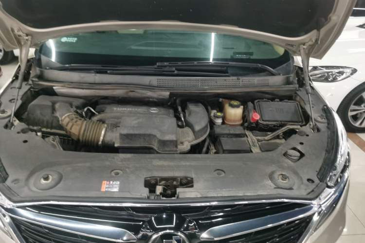 Used Buick GL8 2021 ES Land Cruiser 653T Luxury Edition Engine Bay