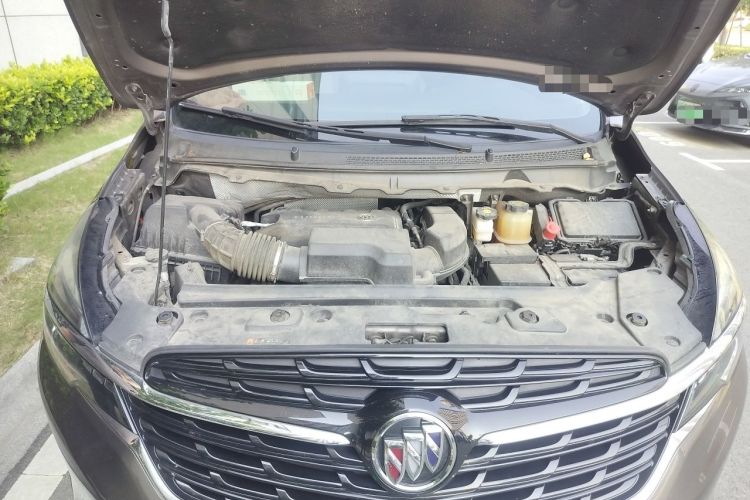 Used Buick GL8 2021 Land Cruiser Executive 652T Premium Model Engine Bay
