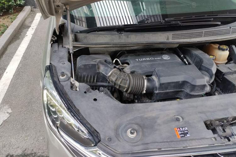 Used Buick GL8 2021 ES Landtrek 653T Comfort Edition Engine Bay Right