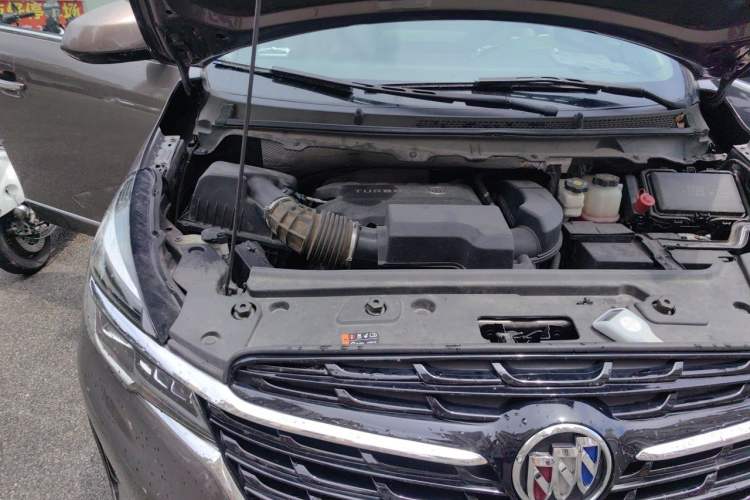 Used Buick GL8 2021 Land Cruiser Executive Class 652T Luxury Model Engine Bay Right