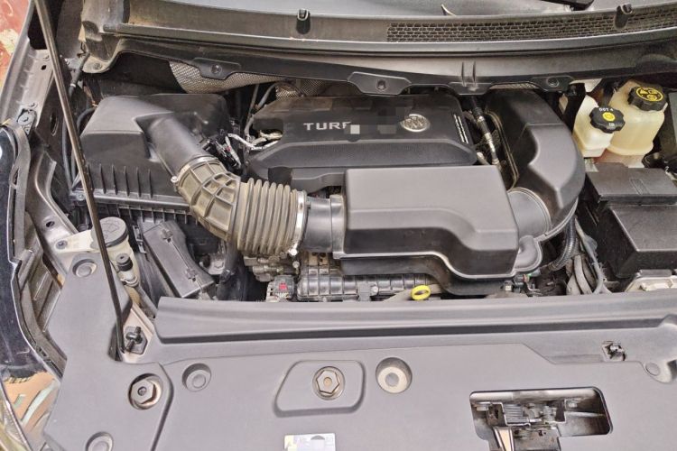 Used Buick GL8 2021 Land Cruiser Executive Class 652T Luxury Model Engine Bay Right