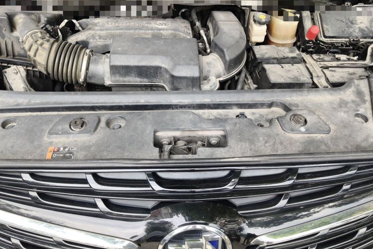 Used Buick GL8 2021 Land Cruiser Executive Class 652T Comfort Model Engine Bay