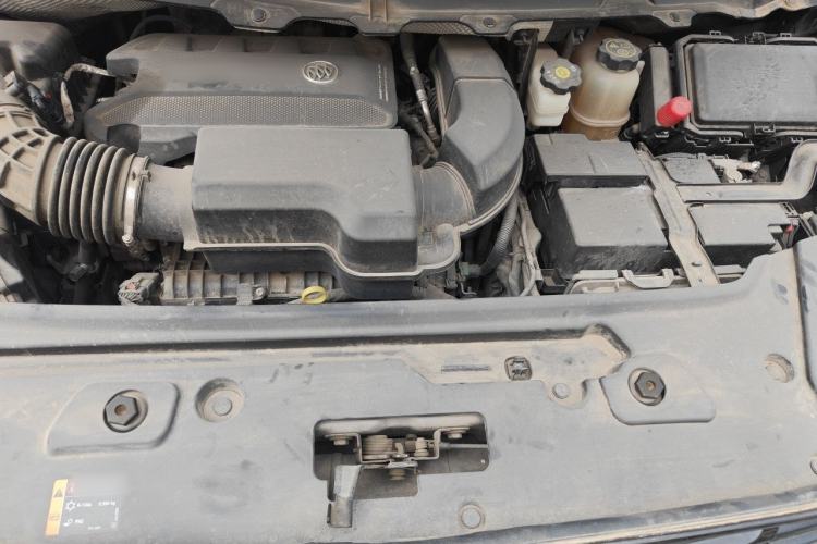 Used Buick GL8 2021 Land Cruiser Executive Class 652T Comfort Model Engine Bay
