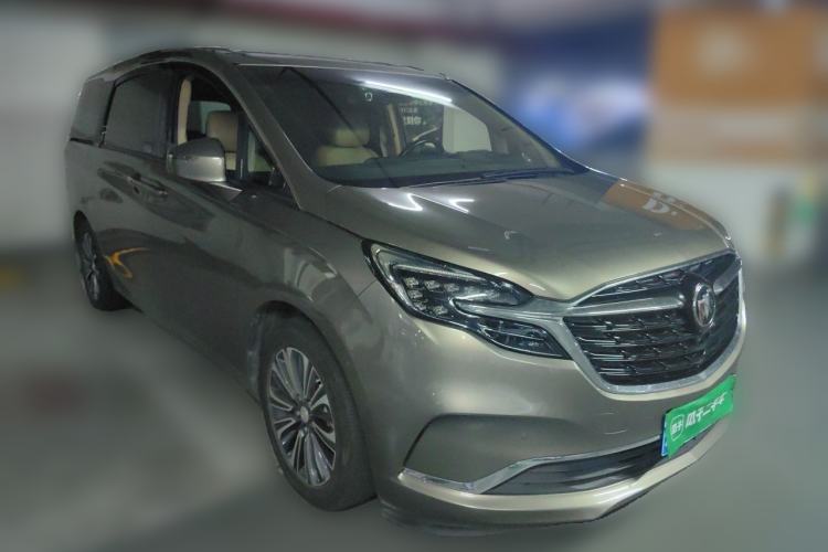 Used Buick GL8 2021 ES Landtrek 653T Smart Luxury Model Front Right 45 Deg