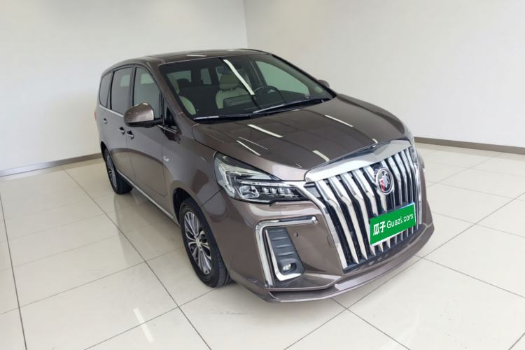Used Buick GL8 2021 Land Cruiser Executive Class 652T Smart Luxury Model Front Right 45 Deg