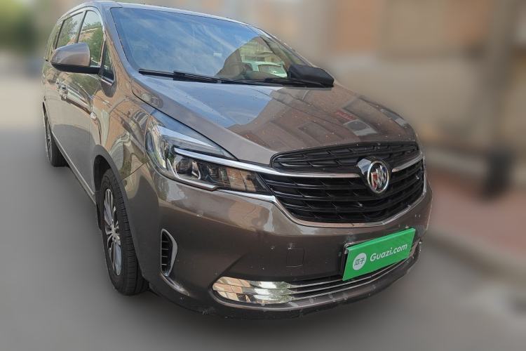 Used Buick GL8 2021 Land Cruiser Executive Class 652T Luxury Model Front Right 45 Deg