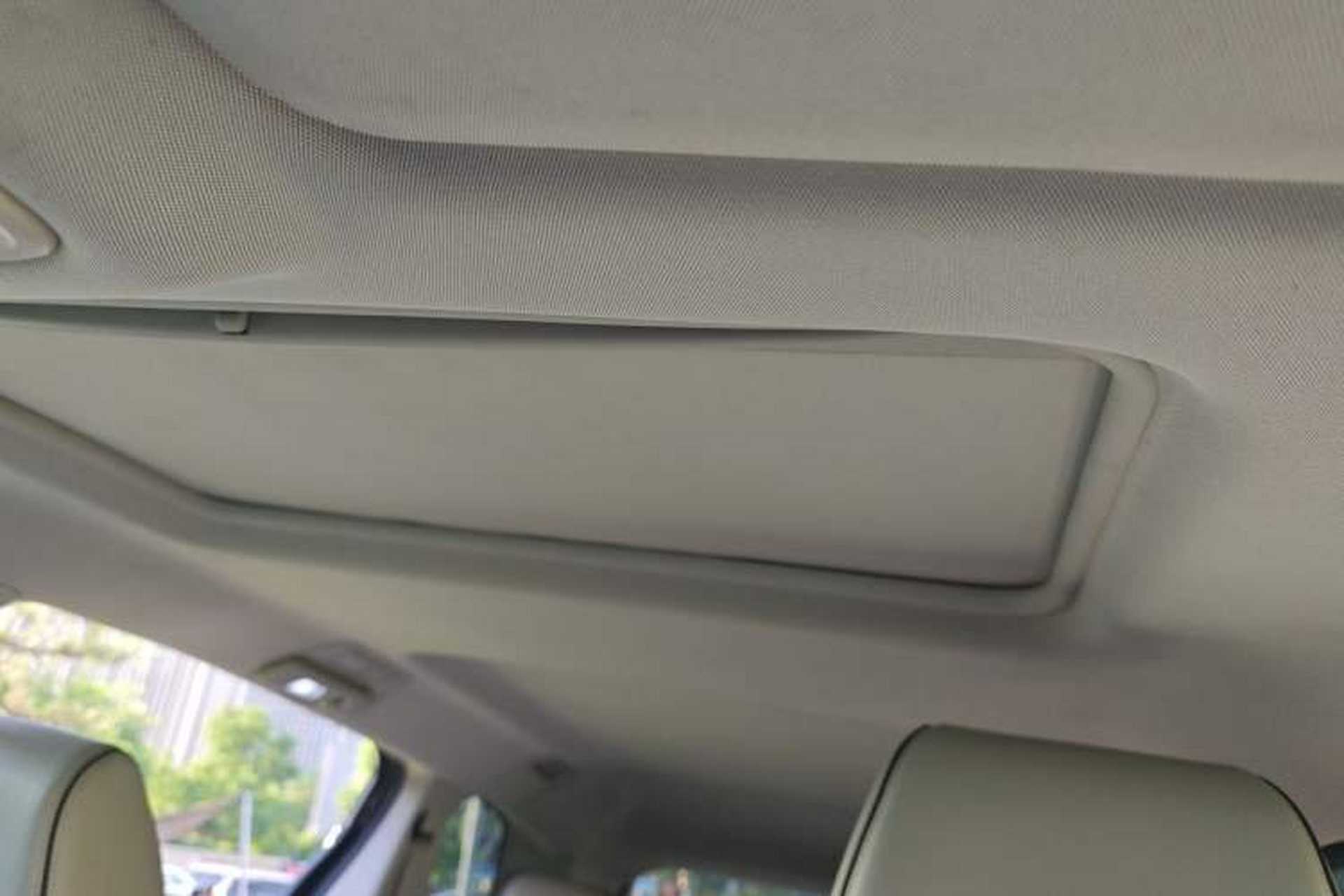 Used Buick GL8 2021 Land Cruiser Executive Class 652T Luxury Model Headliner