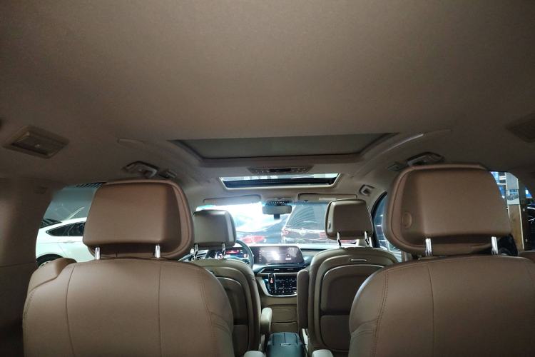 Used Buick GL8 2021 ES Land Cruiser 653T Flagship Model Headliner
