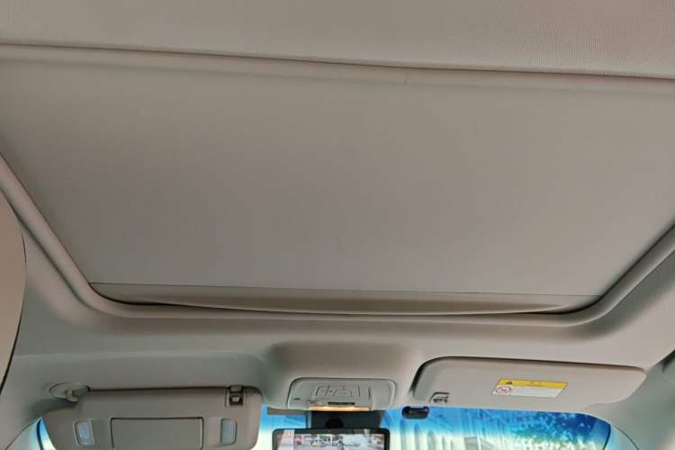 Used Buick GL8 2021 Land Cruiser Executive Class 652T Luxury Model Headliner