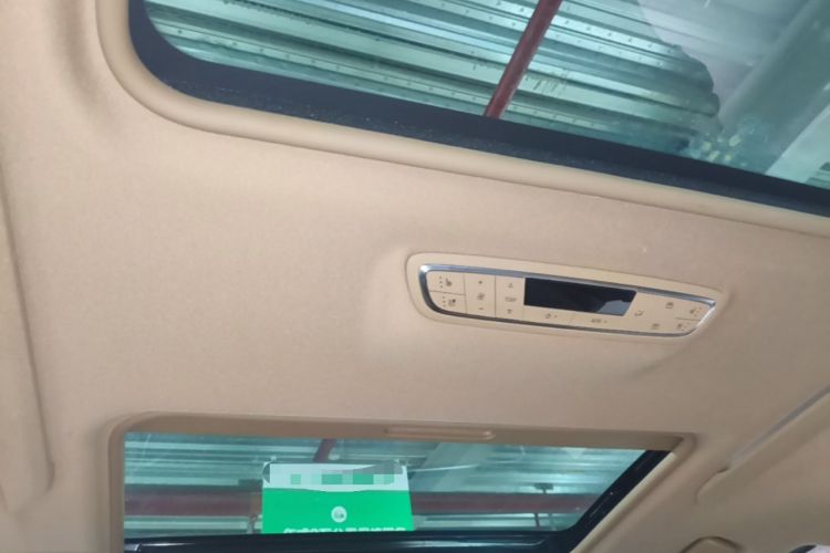 Used Buick GL8 2021 ES Landtrek 653T Luxury Model Headliner