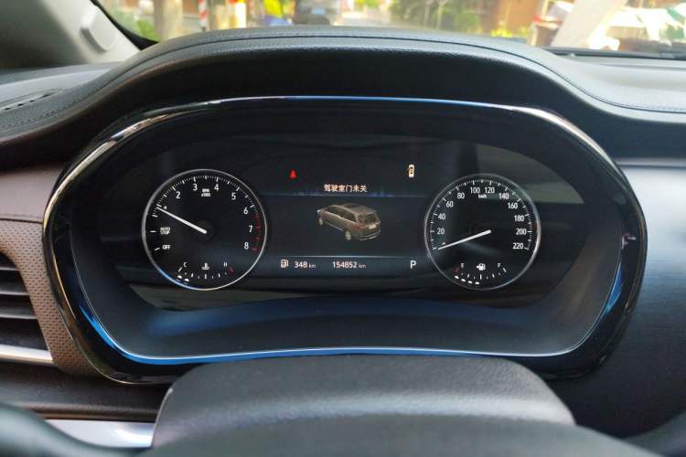 Used Buick GL8 2021 Land Cruiser Executive Class 652T Comfort Model Instrument Cluster