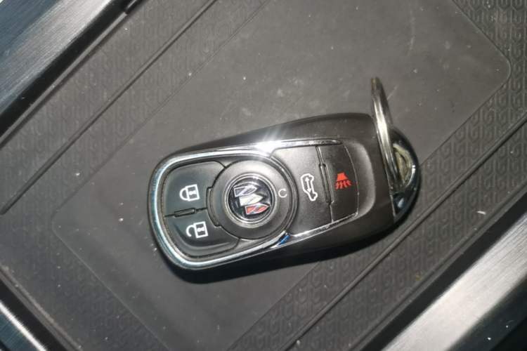 Used Buick GL8 2021 ES Landtrek 653T Comfort Edition Interior 1