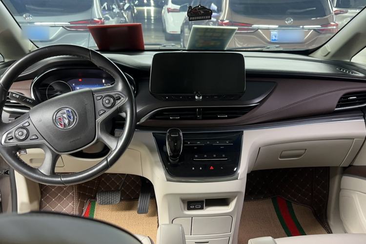 Used Buick GL8 2021 Land Cruiser Executive Class 652T Luxury Model Interior 3