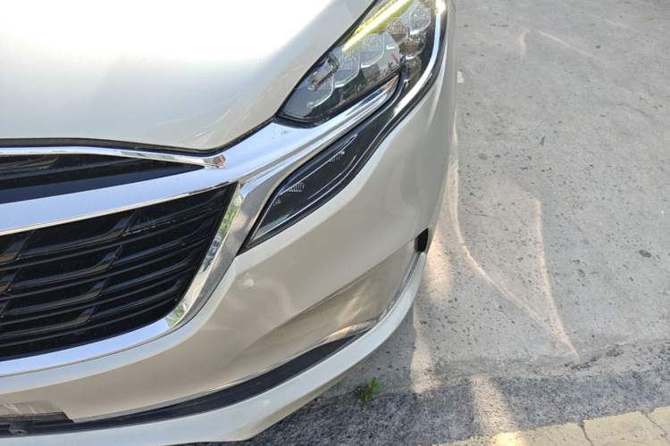 Used Buick GL8 2021 ES Landtrek 653T Comfort Edition Left Front Headlight