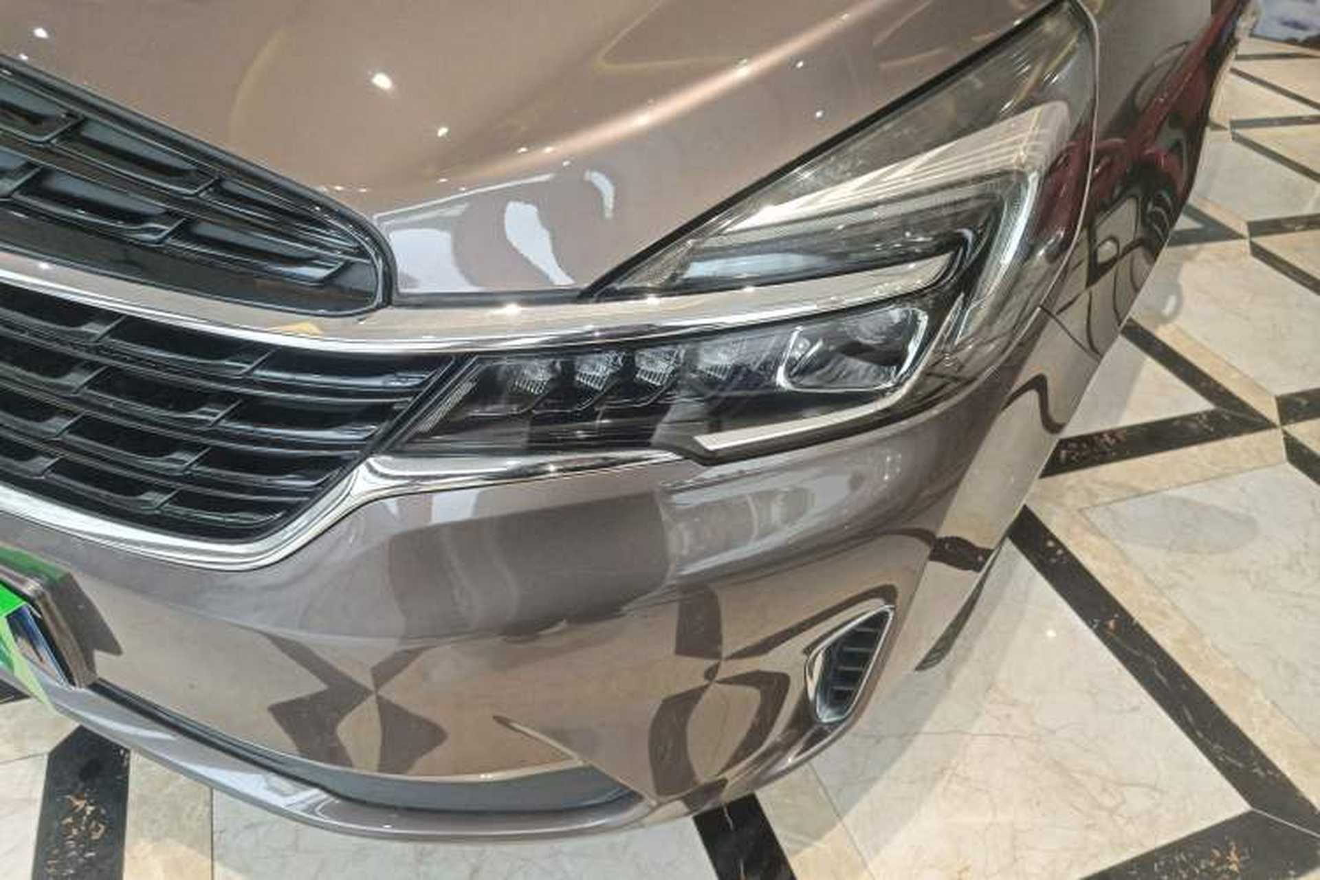 Used Buick GL8 2021 Land Cruiser Executive Class 652T Comfort Model Left Front Headlight