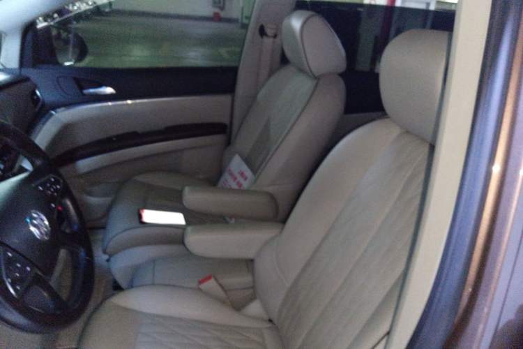 Used Buick GL8 2021 Land Cruiser Executive Class 652T Luxury Model Left Front Seat