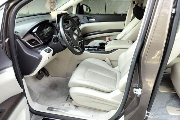 Used Buick GL8 2021 Land Cruiser Executive 652T Premium Model Left Front Seat