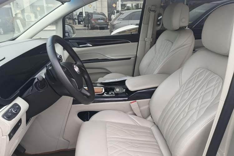 Used Buick GL8 2021 ES Landtrek 653T Comfort Edition Left Front Seat