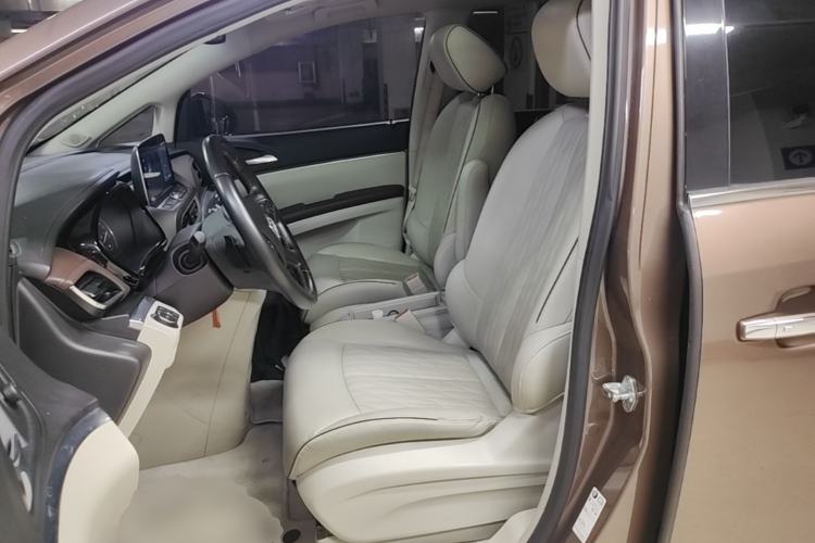 Used Buick GL8 2021 Land Cruiser Executive Class 652T Luxury Model Left Front Seat
