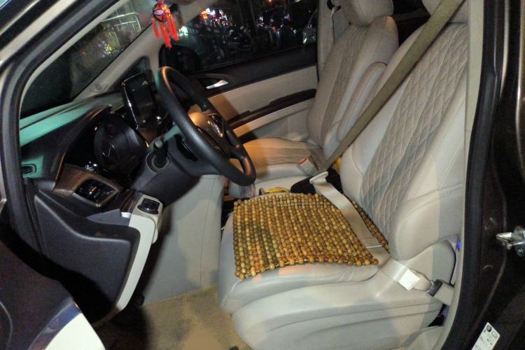 Used Buick GL8 2021 Land Cruiser Executive Class 652T Comfort Model Left Front Seat