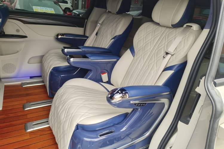 Used Buick GL8 2021 ES Landtrek 653T Comfort Edition Left Rear Seat