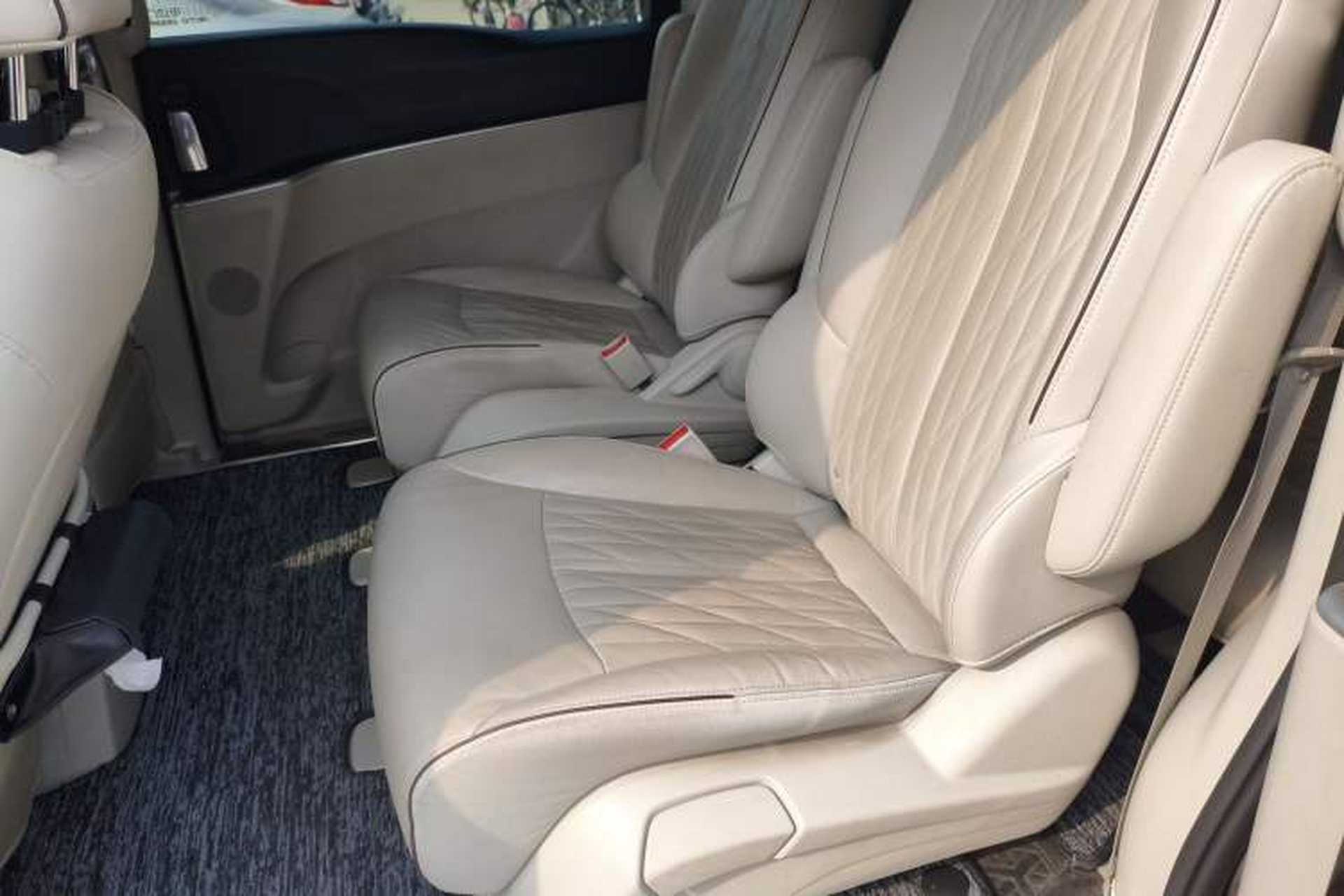 Used Buick GL8 2021 Land Cruiser Executive Class 652T Luxury Model Left Rear Seat