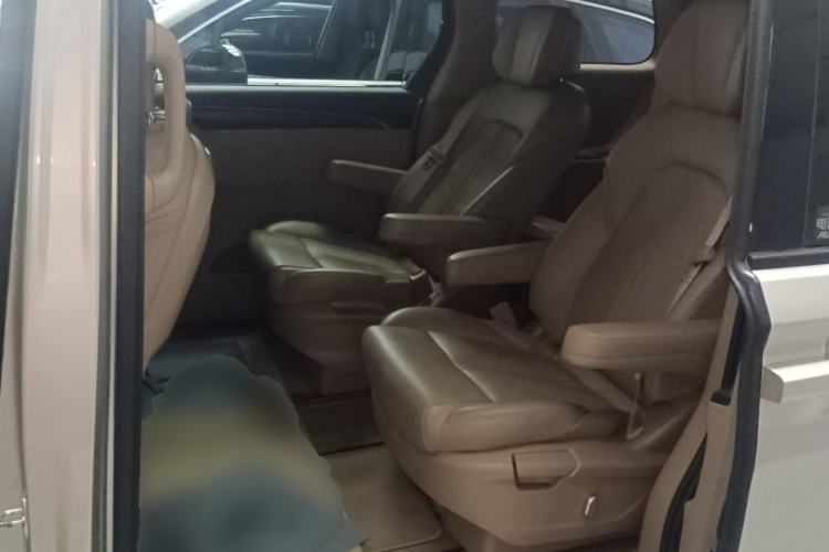 Used Buick GL8 2021 ES Land Cruiser 653T Luxury Edition Left Rear Seat