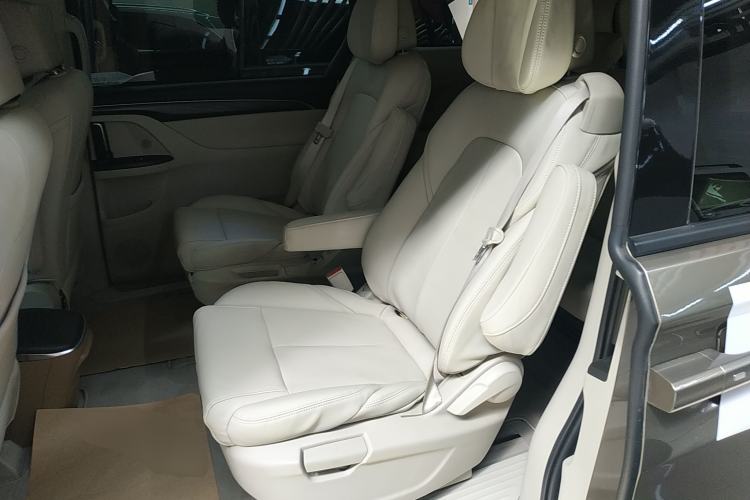 Used Buick GL8 2021 ES Landtrek 653T Comfort Edition Left Rear Seat