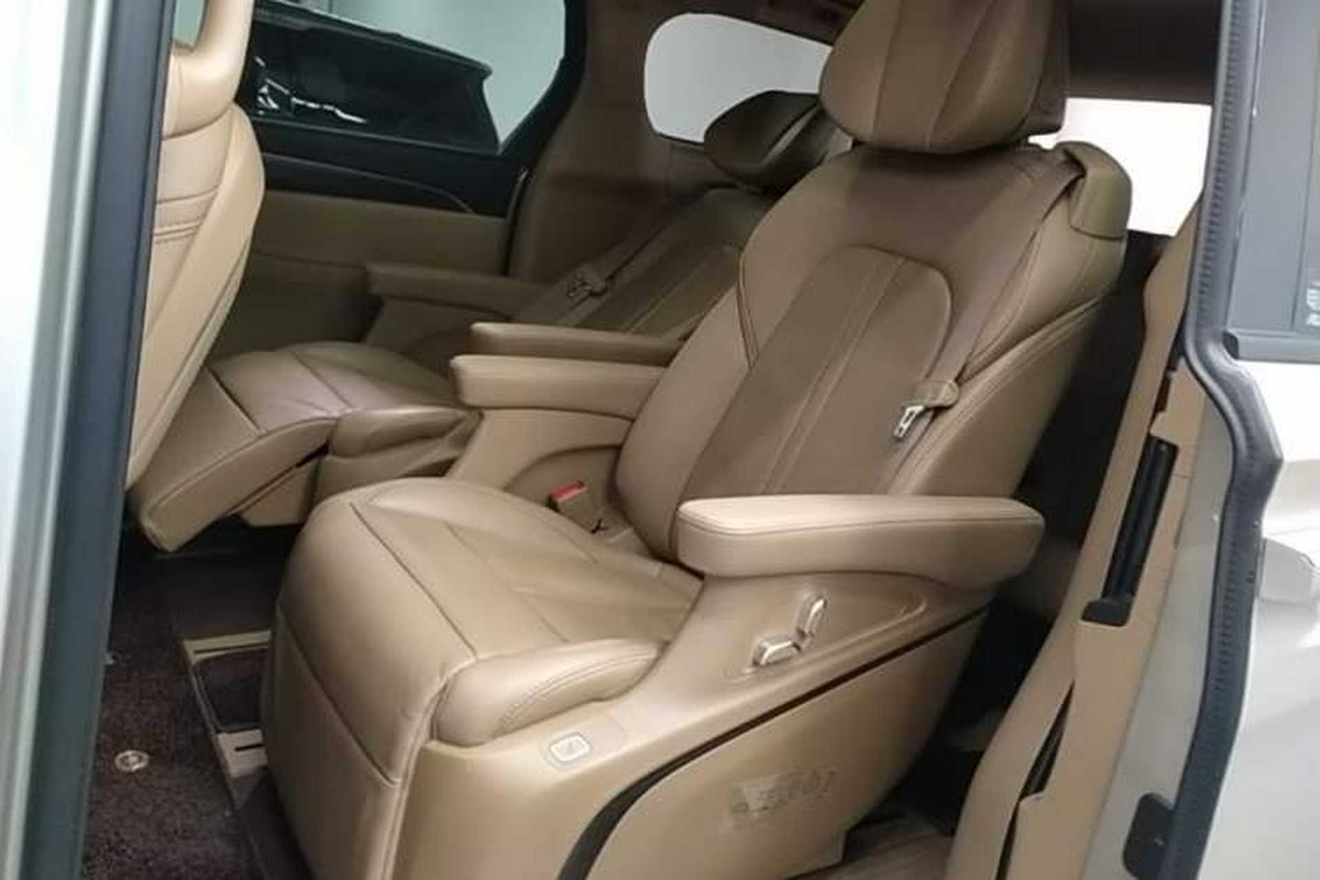 Used Buick GL8 2021 ES Landtrek 653T Luxury Model Left Rear Seat