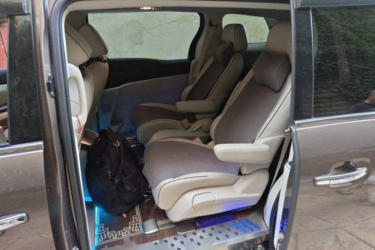 Used Buick GL8 2021 Land Cruiser Executive Class 652T Luxury Model Left Rear Seat