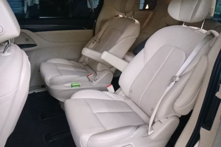 Used Buick GL8 2021 ES Land Cruiser 653T Luxury Edition Left Rear Seat