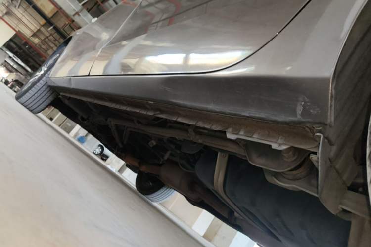 Used Buick GL8 2021 Land Cruiser Executive Class 652T Comfort Model Left Side Sill