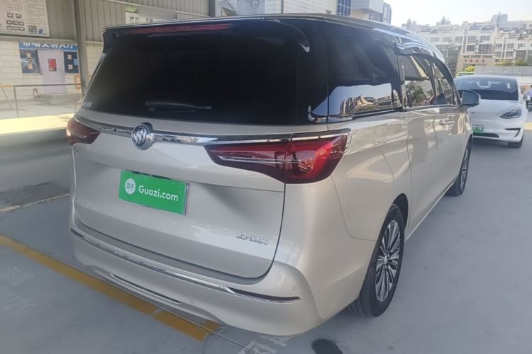 Used Buick GL8 2021 ES Landtrek 653T Luxury Model Rear Right 45 Deg