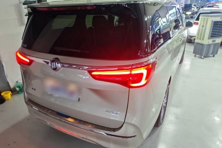 Used Buick GL8 2021 ES Land Cruiser 653T Luxury Edition Rear Right 45 Deg